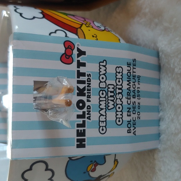 🎁🌈Hello Kitty & Friends Ramen Bowl w/chopsticks $20 - Picture 8 of 10